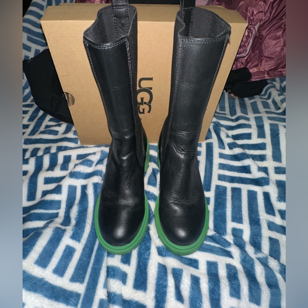 Steve Madden Hesitant chelsea moto boots